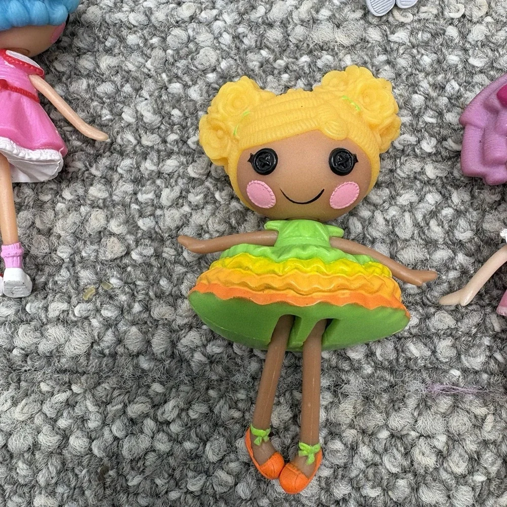 Lalaloopsy Mini Dolls 5 In All With Mini Animals EUC Great Collection - Picture 8 of 12